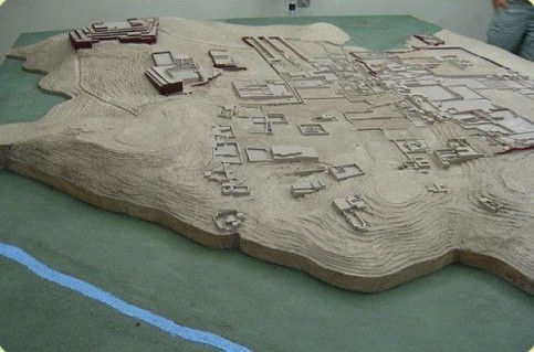 Reconstruction of the Archaeological Complex of Pachacamac. Image credit: http://www.limaeasy.com/