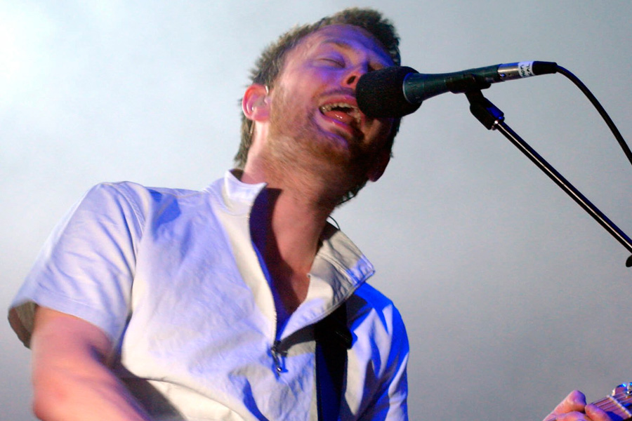 8_2001RadioheadPARed140812