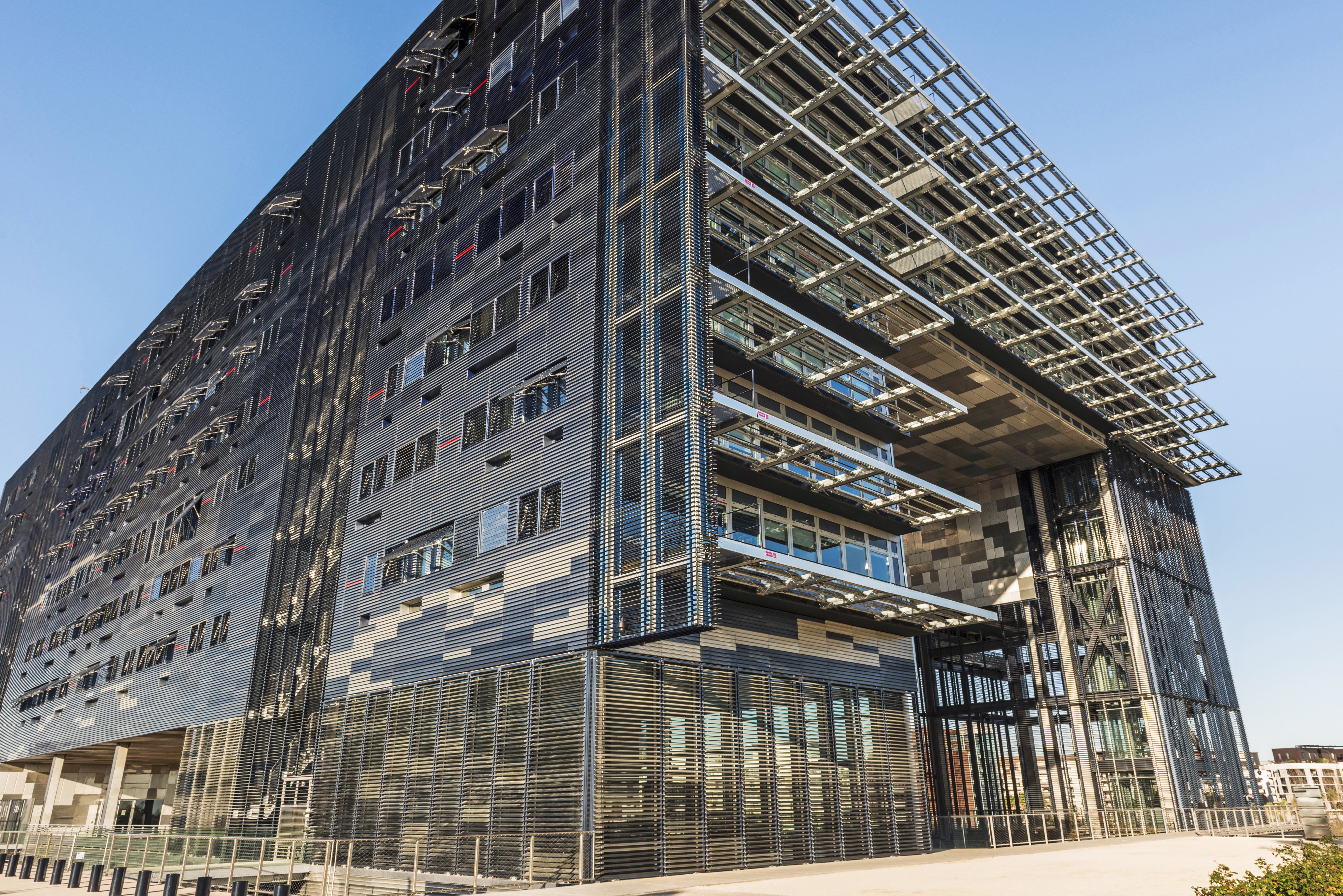 jean-nouvel-architecture-006