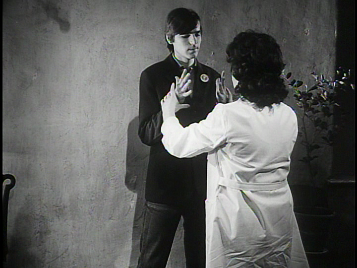 vlcsnap-2010-09-02-00h17m27s111