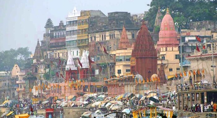 Varanasi: The Sacred Place of “Crossing” and/or the Illusion of “Liberation”